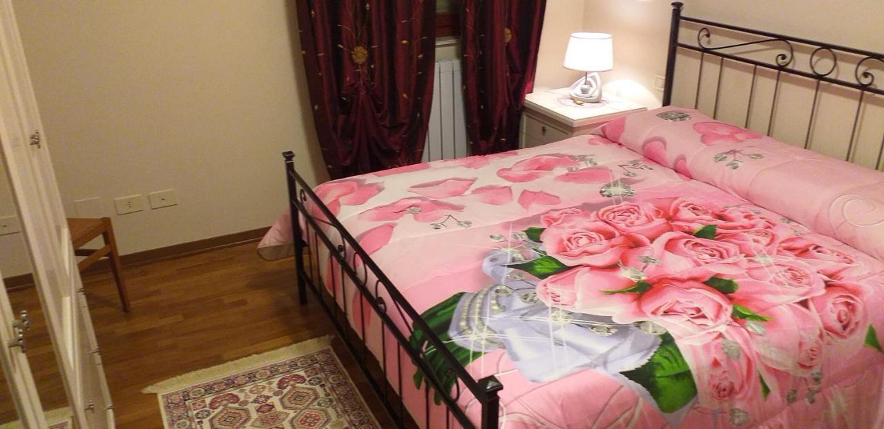 Casa Vacanze "Ai Piedi Di Assisi" Bastia Umbra Exterior foto